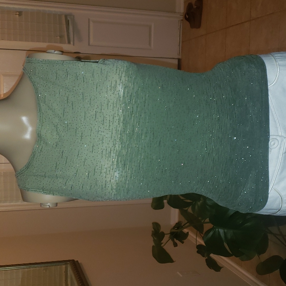 Forever 21 xs ombre green dusted with gold specks scoopneck sleeveless